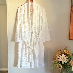 Soft Surroundings Ivory Textured Lounge Wear